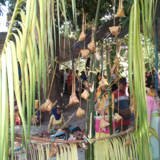 Salah satu Ritual dari suku tajio
